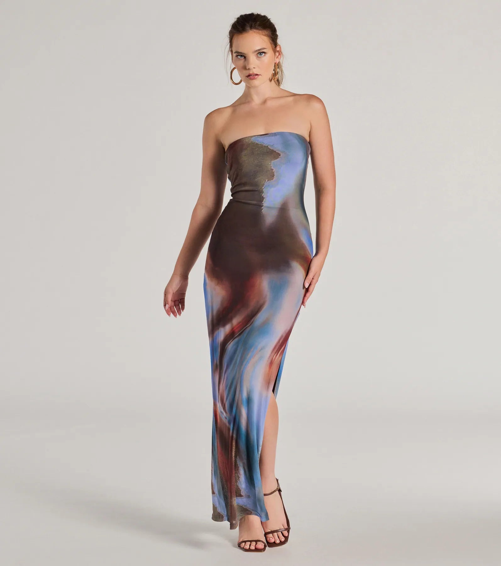 Chic Showstopper Abstract Print Mesh Maxi Dress Stylish V-Neck Maxi Dress