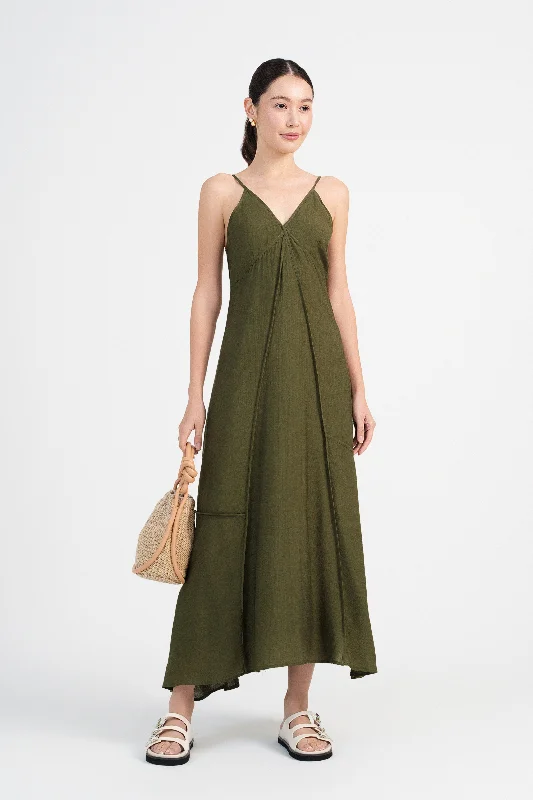 Frida Strap Maxi Dress in Juniper Green Trendy Maxi Dress with Bow