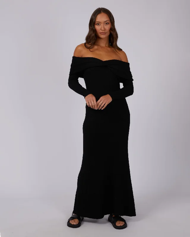 Livia Maxi Dress Black Trendy Maxi Dress with Straps