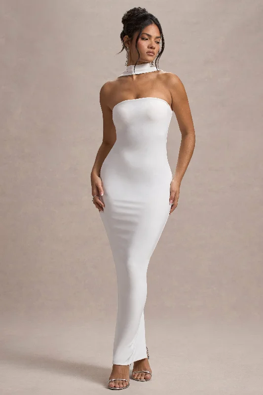 Nobu | White Bandeau Maxi Dress With Halter-Collar Comfortable Pleated Maxi Dress