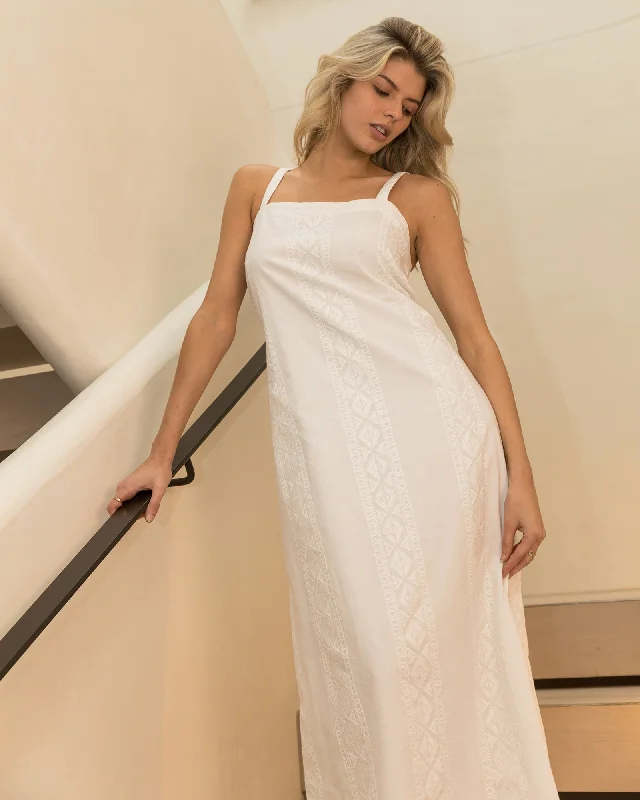 Nova Maxi Dress White Fashionable Button-Down Maxi Dress