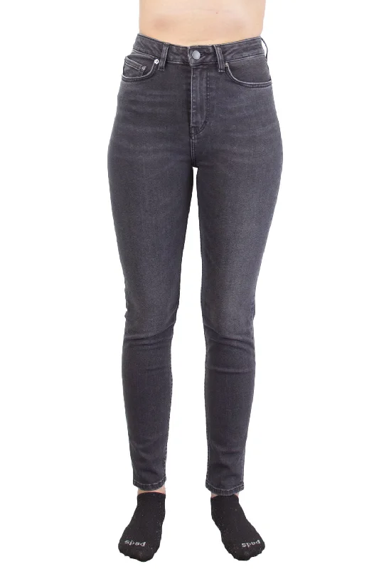 BLK DNM Women's Adler Black Ankle Skinny Jeans #BFRDJ13 26x32 $190 NWT Trendy Classic Fit Jeans