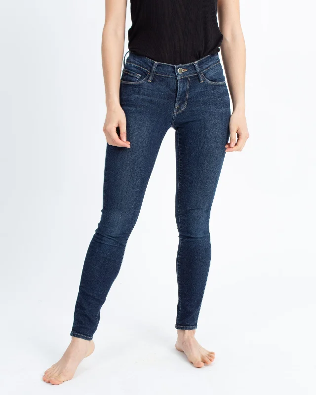 "Le Skinny de Jeanne" in Blue Wash Fashionable Straight Cut Jeans