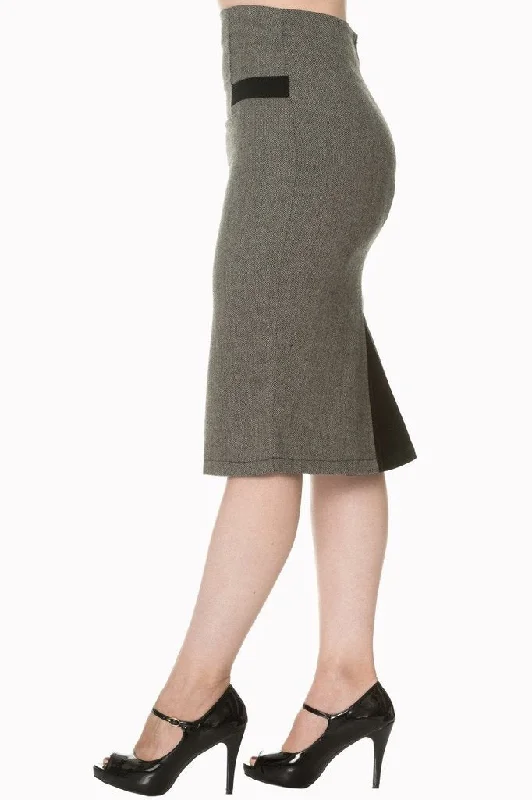 Lady Luck Pencil Skirt lightweight skirt design